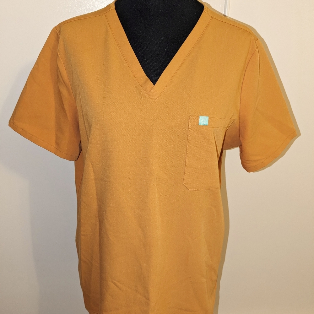 Scrub top XL